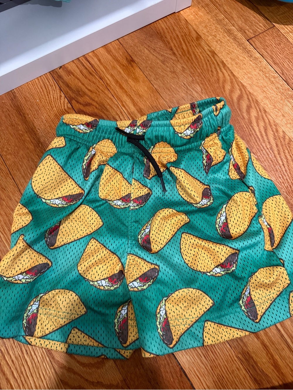Old Navy Toddler Boy Taco Shorts XS (5) Worn Once